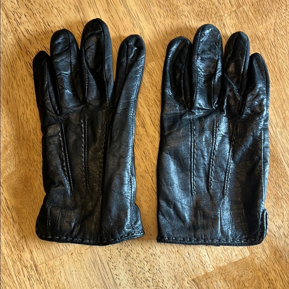 Black Leather Gloves
